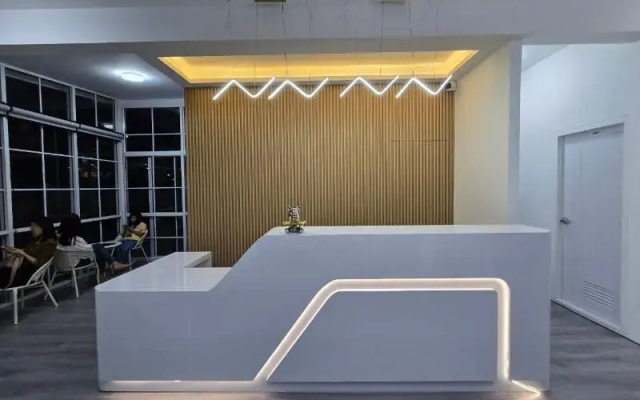 SRINN Hotel Pattaya Klang
