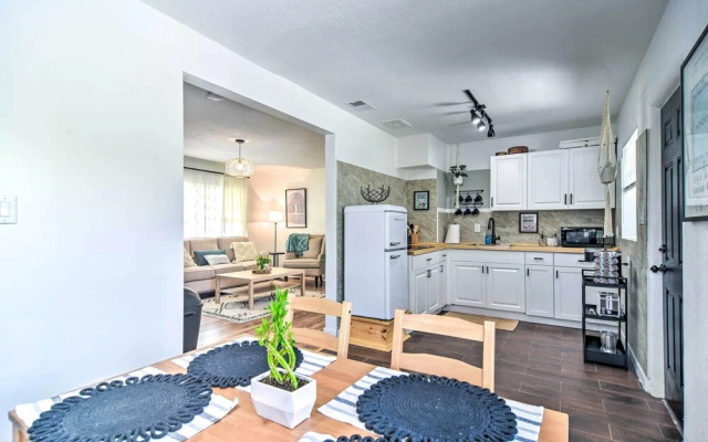 Family-friendly Clearwater Home w/ Game Room!