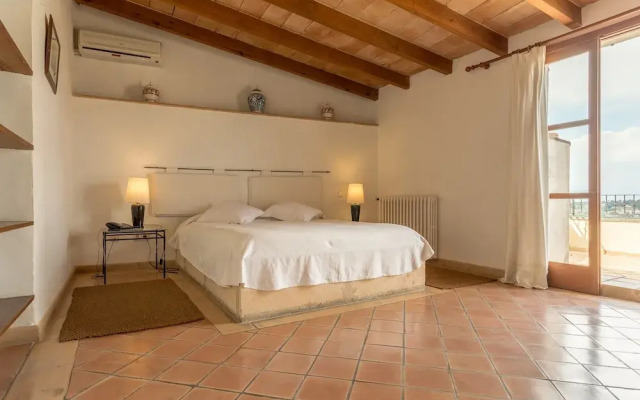 Villa LeÃ³n de Sineu