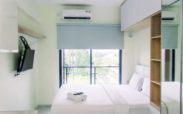 Studio With Cozy Design At Sky House Bsd Apartment