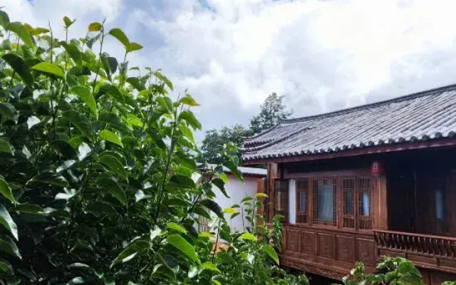 Yunmengze Hostel