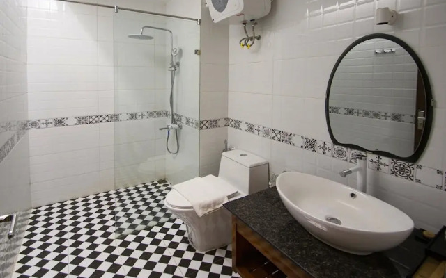 Sapa Symphony Hotel