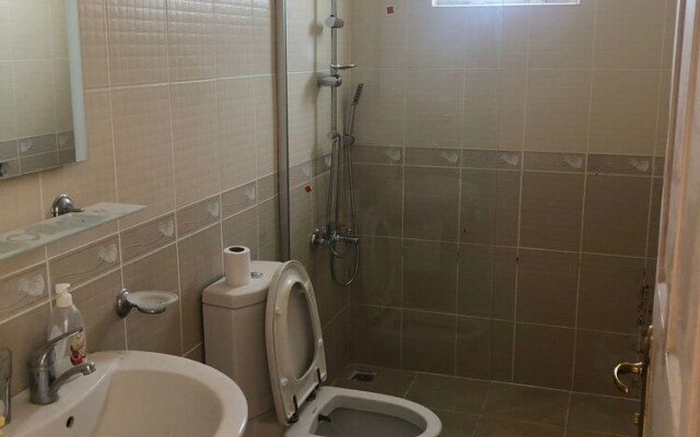 Stunning Spacious Poolside 2-bed Apt in Ovaçik