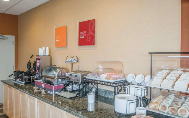 Comfort Inn - NYS Fairgrounds