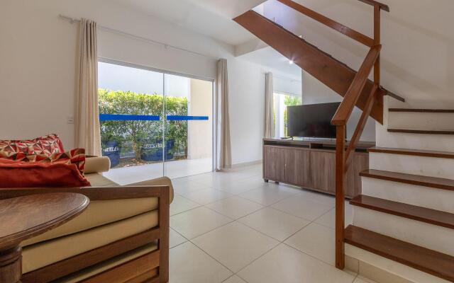 Casa com piscina a 400m da praia MSR003