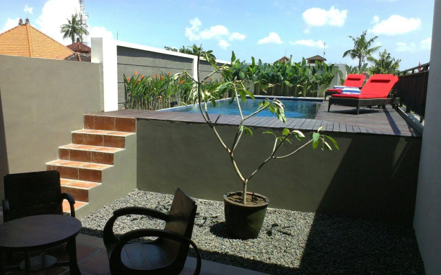 Svarna Hotel Sanur