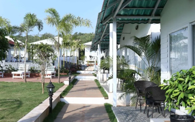 Treebo Pebble Shore Resort