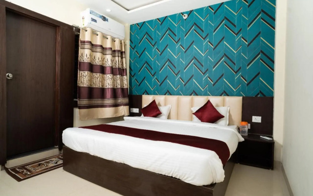 Hotel Maya Palace