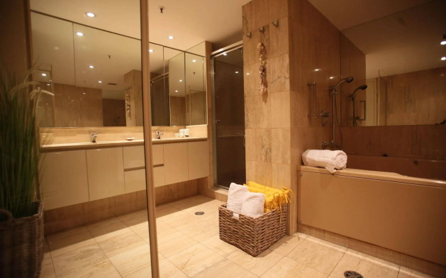 Gold Coast Amor'e Luxury Sub Penthouse