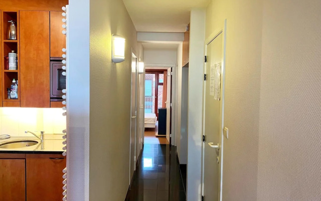 Chic Urban Seaside Apartment