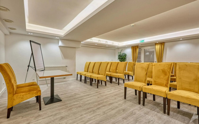 Bassiana Hotel