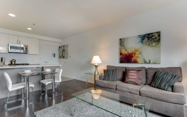 Global Luxury Suites at Kendall East