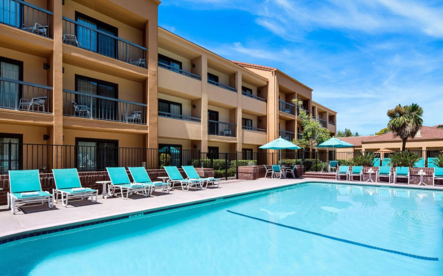 Courtyard by Marriott San Jose Cupertino