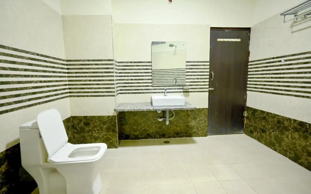 Hotel Vrindavan Palace