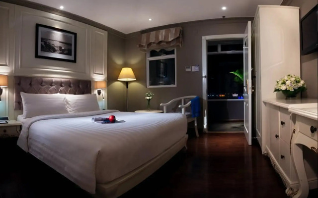 Silverland Jolie Hotel