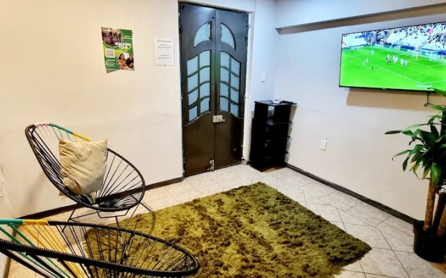 HoM Monterrey - Hostel