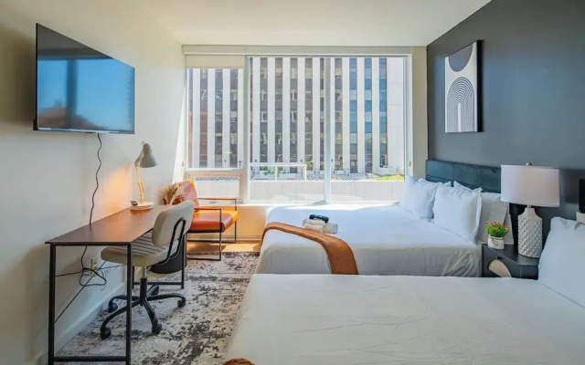 ROVE LIVING/KL - 44 Monroe