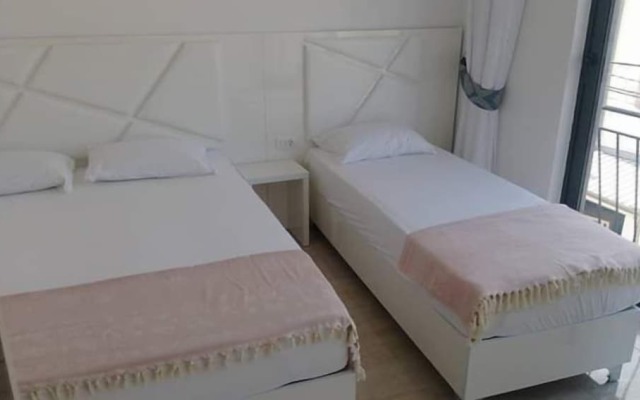 Garni Hotel Lana