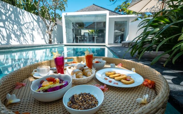 Alami Luxury Villa