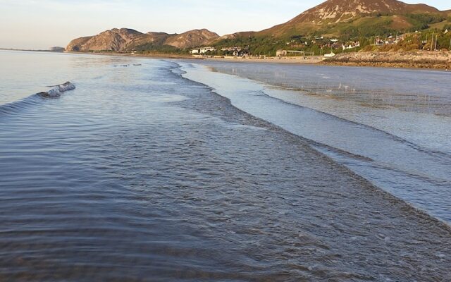 4Br Stunning Sea View Escape-near Snowdonia & Coastal Trails