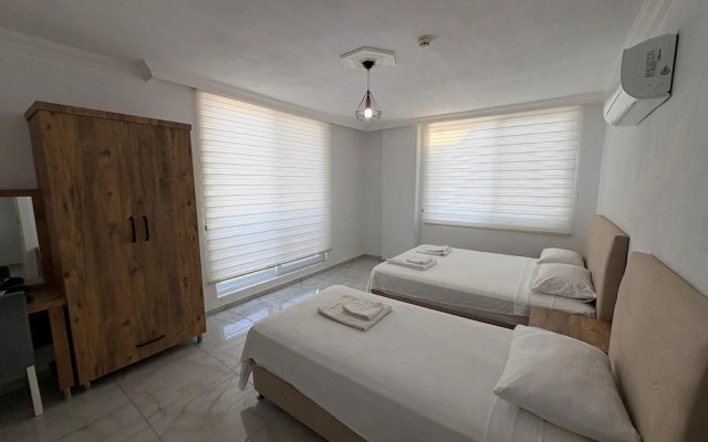 Yildiz Apart