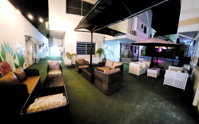 Mareot Hotel