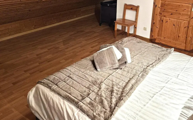 Apartment in Veldenz With Balcony