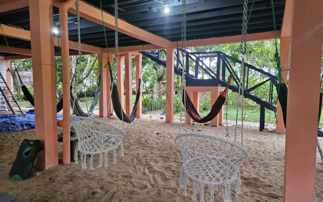 Drago Beach House