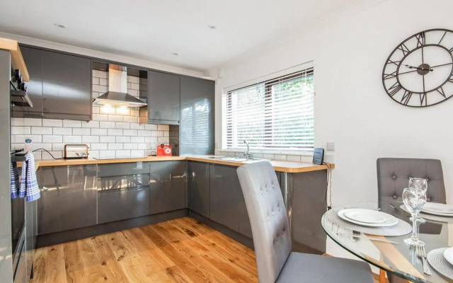 Flat 1, 69 Macewen Drive