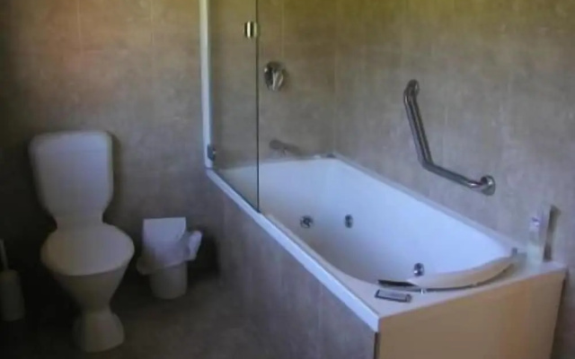 Kiwi Park Motels & Holiday Park