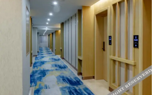 JINSHUNTIANHUA Hotel (Qujing Wanda Plaza)