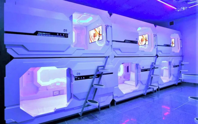 Capsule Riverside Saigon