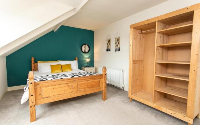 Saltwell Duplex Newcastle by #ShortStaysAway