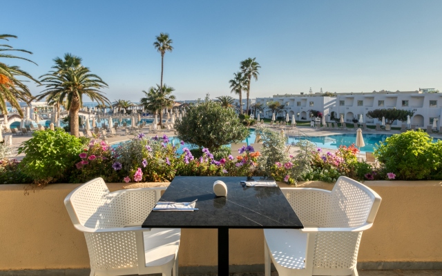 Atlantica Ocean Beach Resort