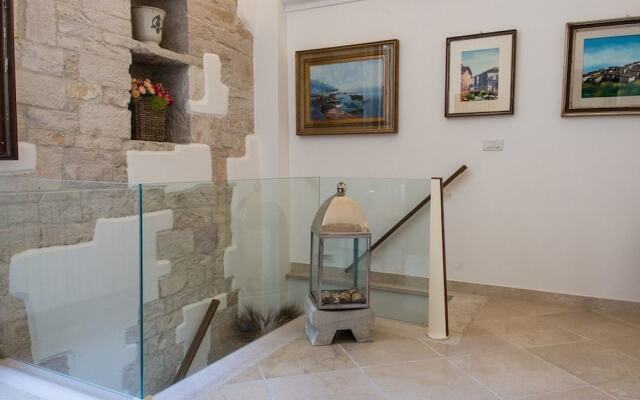 Palazzina Porta Di Mare