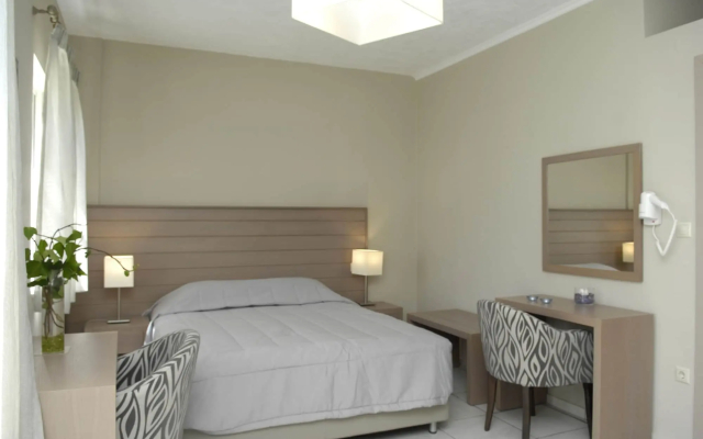 Kalydna Island Hotel