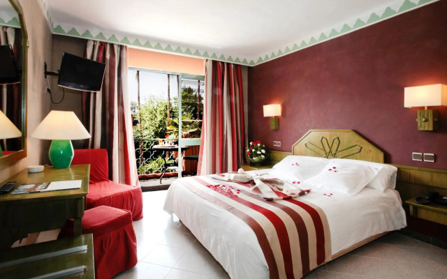 Hotel Chems