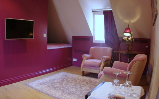 B&B Canal Deluxe