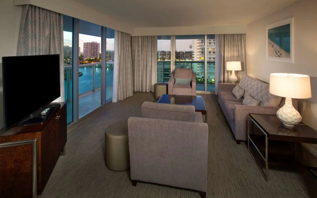 Doubletree Resort by Hilton Hollywood Beach