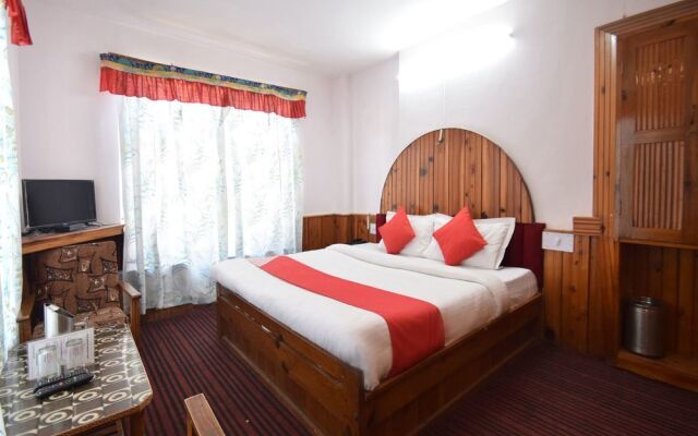OYO 8643 Hotel Shambhala