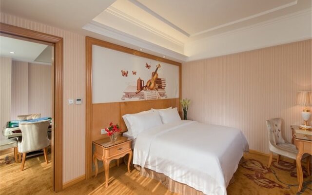 Vienna Hotel Shenzhen Buji Ganli Road Branch