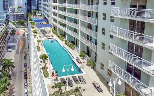 OneLuxStay in the Heart of Brickell