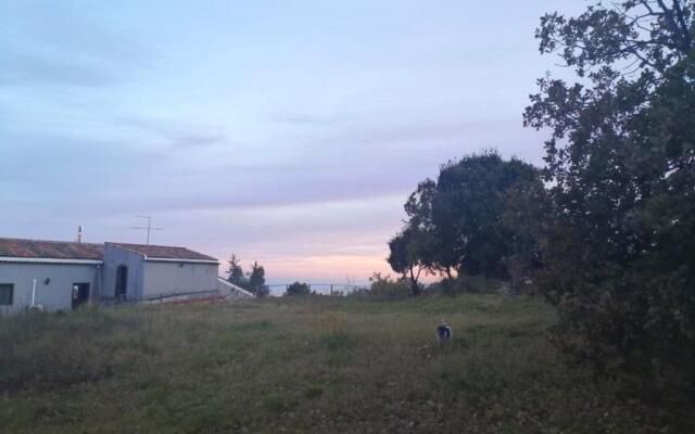3 bedrooms house with enclosed garden at Mascali