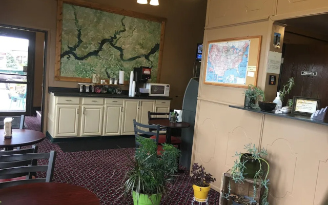 Mobridge Kountry Inn
