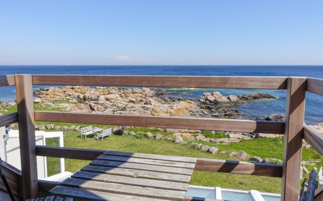 Beautiful Apartment in Allinge With 1 Bedrooms and Wifi
