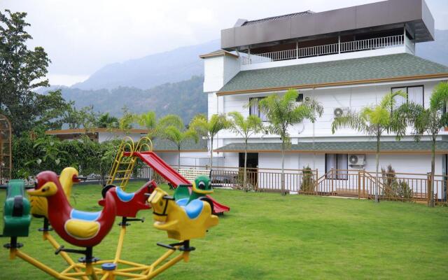 Star Emirates Luxury Resort and Spa, Munnar