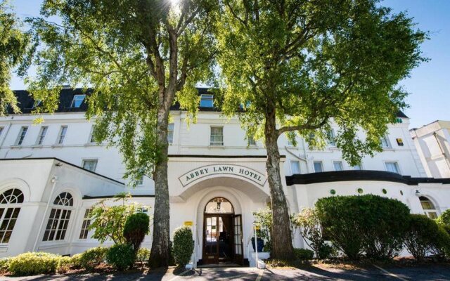 hotelImage