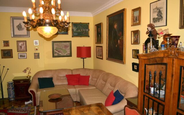 Central Market Apartments