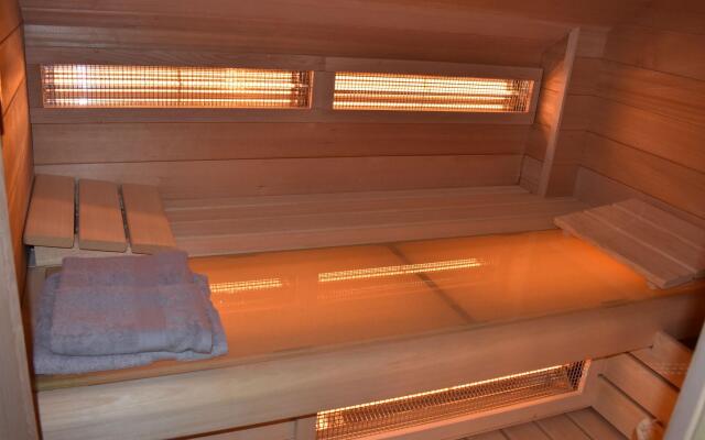 Chic Holiday Home in Durbuy With Sauna