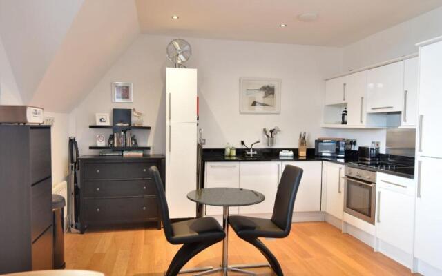 5 Coram Tower